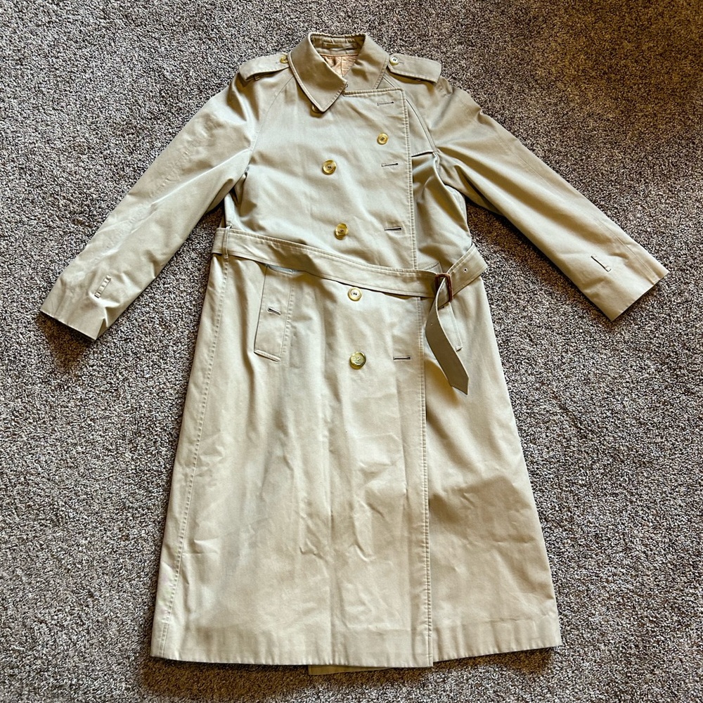 Women’s Burberry Vintage Trench Coat Jacket Waterloo Signature Print Wool Liner